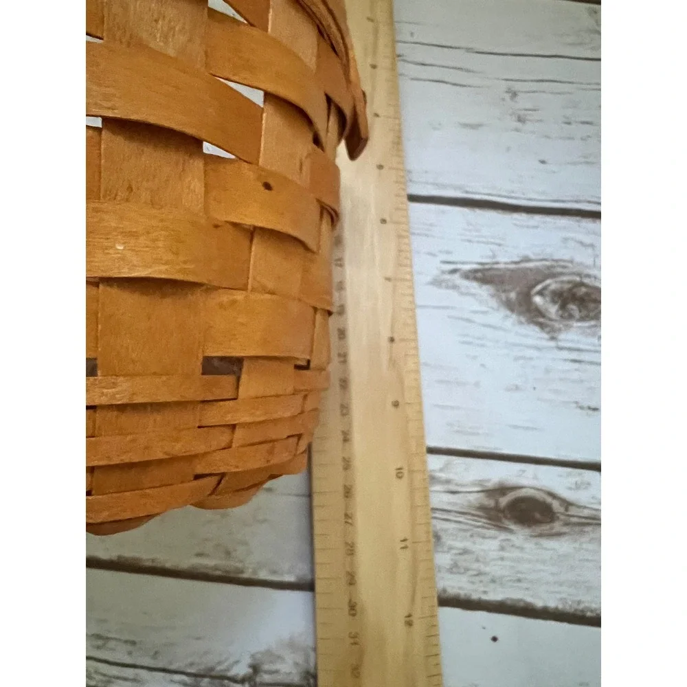 VTG Longaberger Basket Brown Round Woven Swivel Handle Plastic Liner 1997 Small